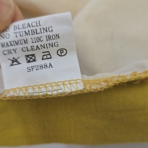 Miu Miu Yellow Button Down Shirt with 3/4 Sleeve and Mandarin Collar L - Picture 9 of 9